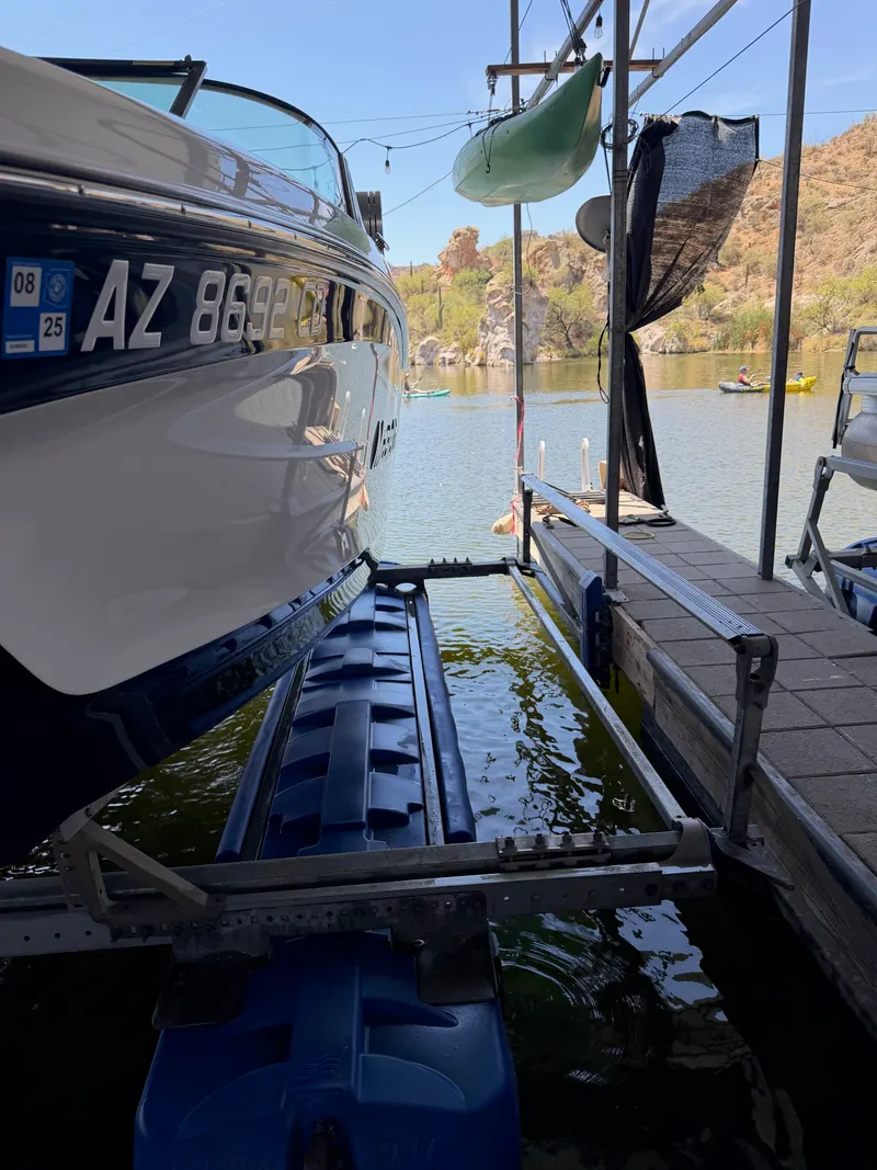 2022 MasterCraft XT22 — photo 17